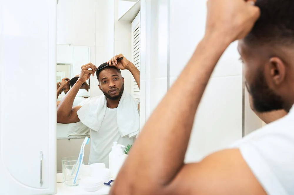 Red Light Therapy for Hair Growth: The Long and Short of It - Rouge Care