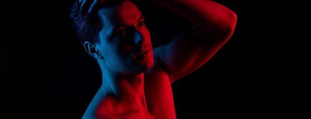 Red vs Near-infrared Light: How to Get the Most of Red Light Therapy At Home - Rouge Care